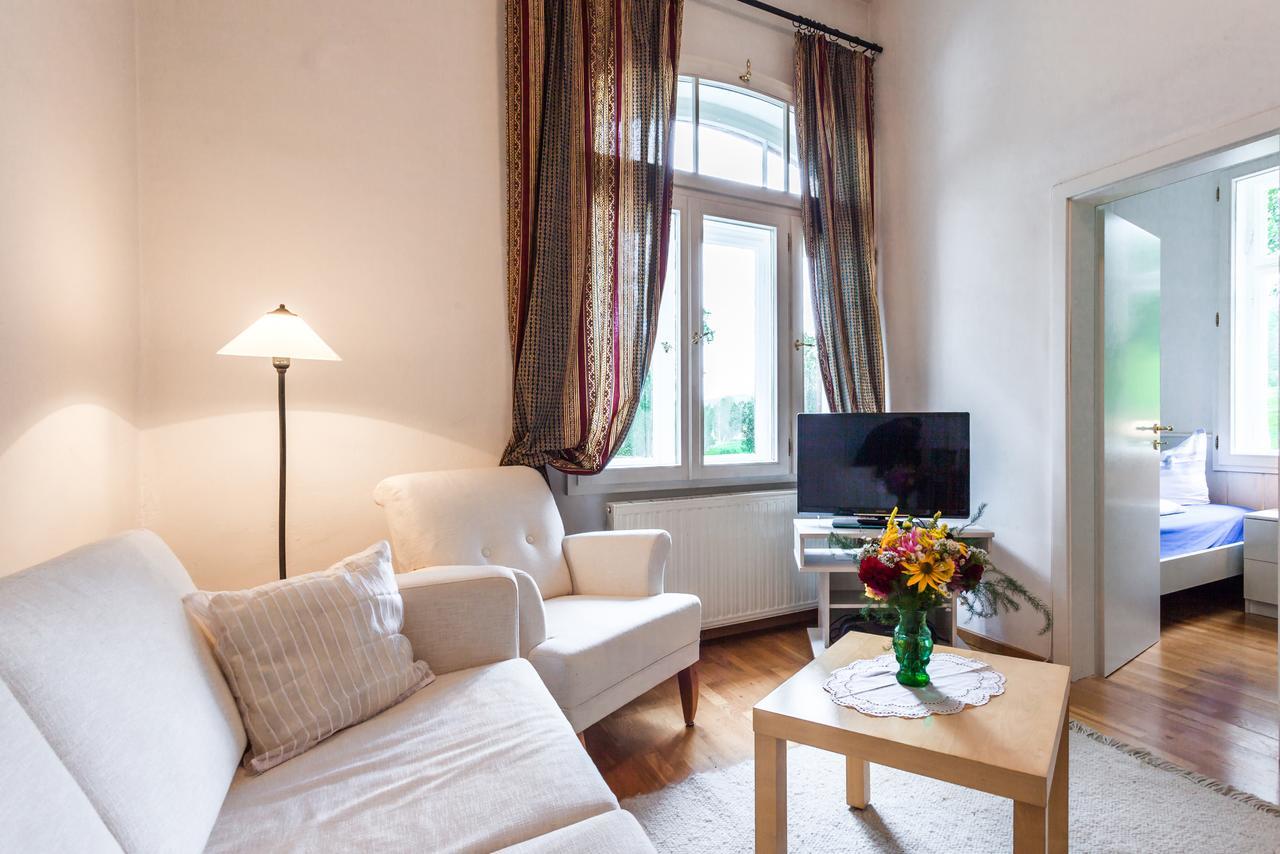 Gaestehaus Villa Rose Durrrohrsdorf 외부 사진